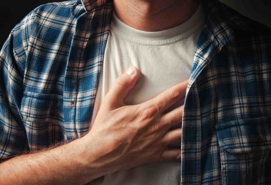 ألم في الصدر بسبب الداء العظمي الغضروفي